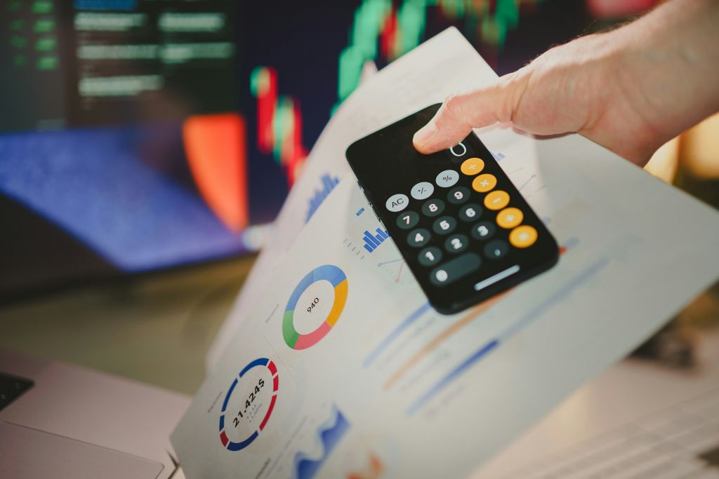 jakub-zerdzicki-9VJu3QUgmdA-unsplash - KSDT • Accountants & Advisors